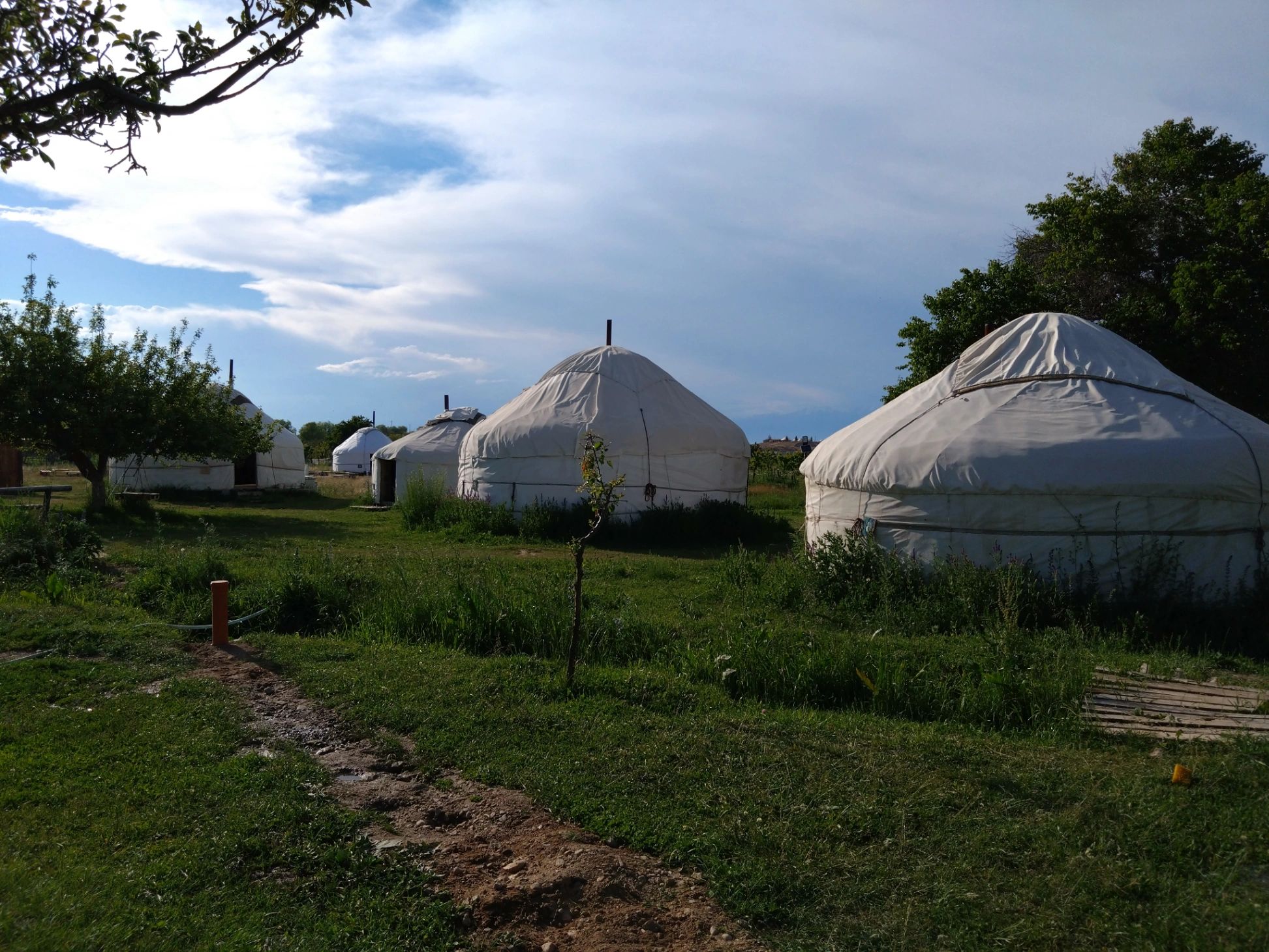 Around Issyk-Kul lake — photo 1