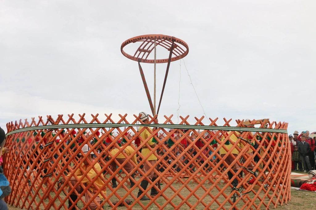 Kyzyl-Tuu – The Village of Kyrgyz Yurt Masters